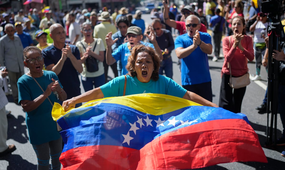 María Corina Machado reaparece en protesta contra Nicolás Maduro tras meses en clandestinidad