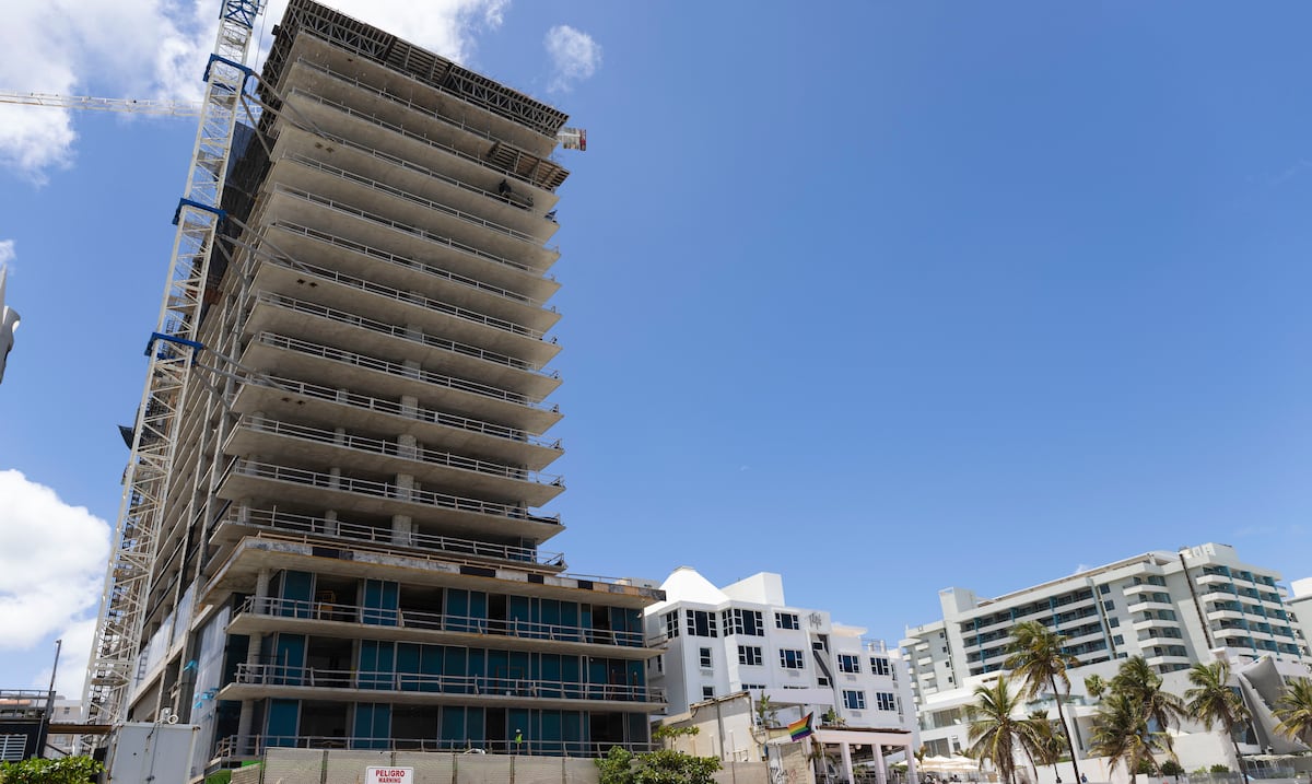 Vanderbilt Residences, la torre de 250 pies de altura que se levanta en Condado