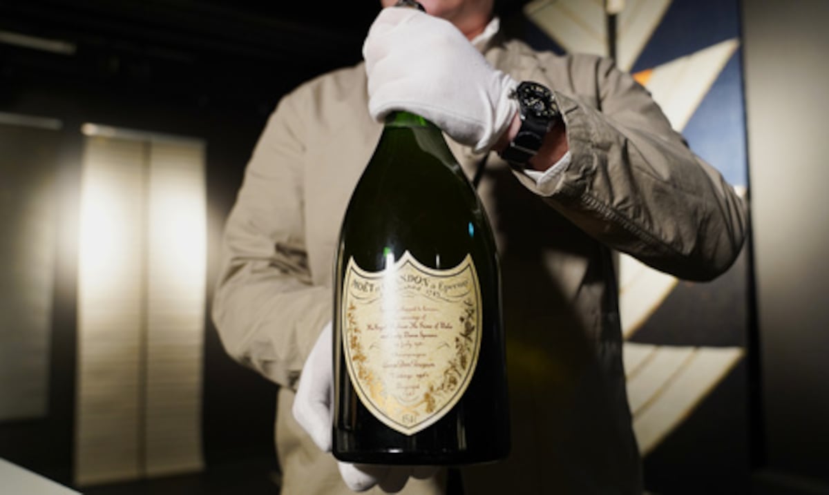 Subastarán exclusivo champán de la boda de Carlos y Diana: mira cuánto podrían pagar