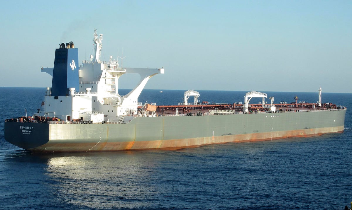 Irán incauta buque petrolero con seis millones de litros de diésel de contrabando