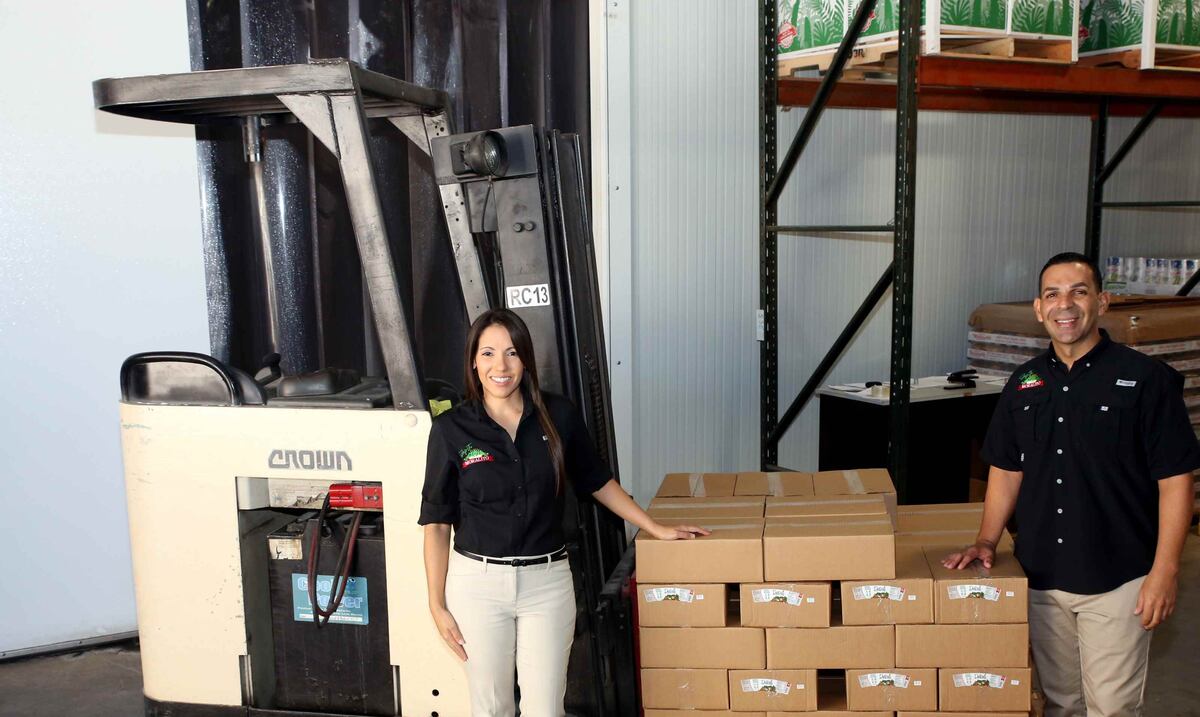 Grupo Guayacán y Popular otorgan $90,000 a pequeñas empresas locales