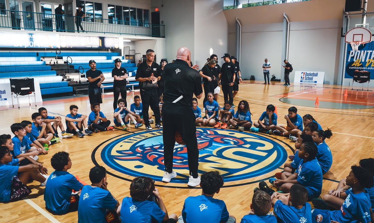 Apuesta la NBA al crecimiento de su Escuela de Baloncesto en Puerto Rico