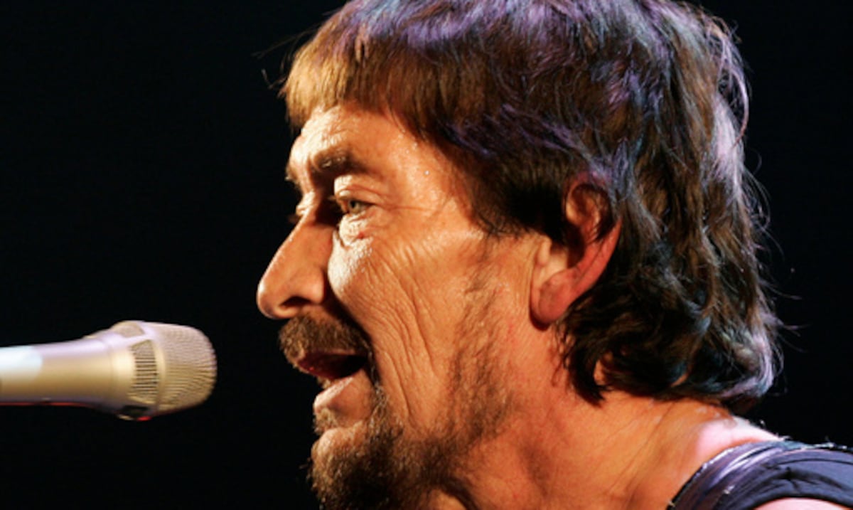Muere el cantante Chris Rea, conocido por ‘Driving Home for Christmas