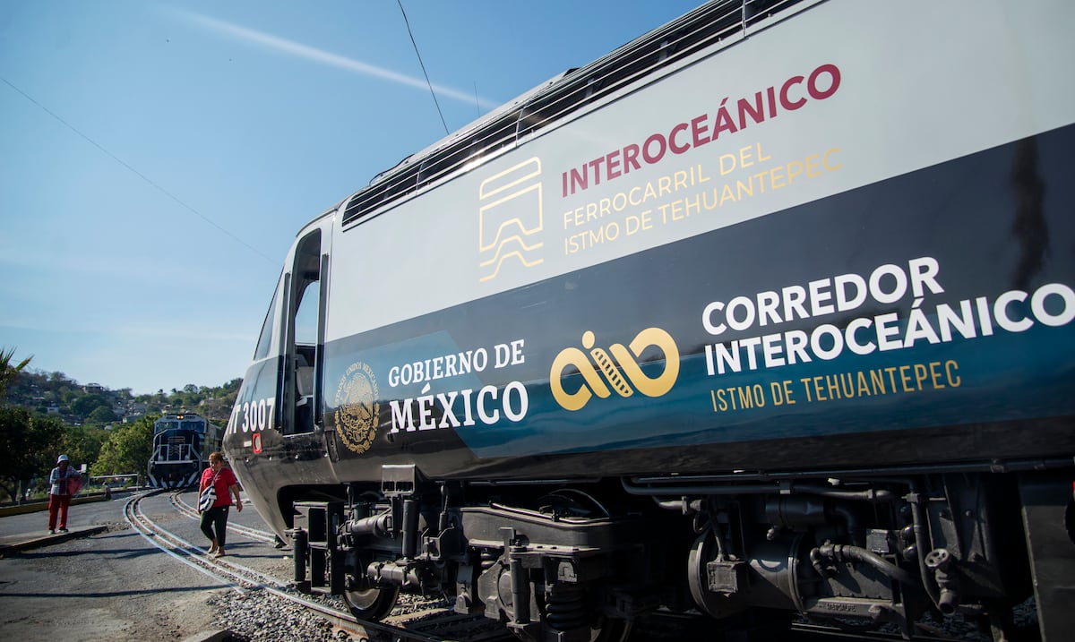 Al menos 15 heridos tras descarrilamiento de un tren Transístmico en México