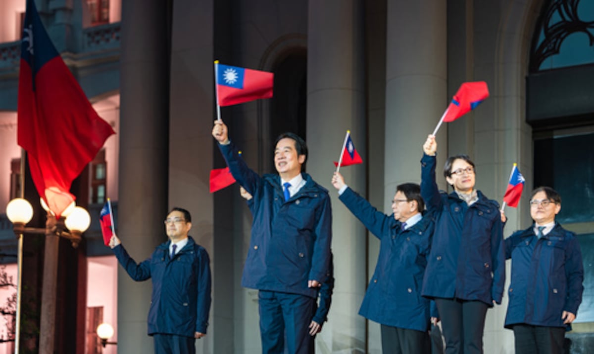 Presidente de Taiwán promete defender soberanía de la isla tras maniobras militares de China