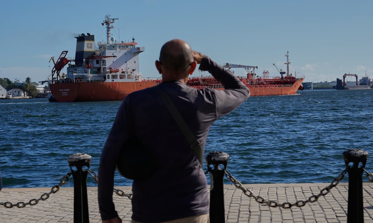 Crisis económica, falta de petróleo y emigración abren un escenario complejo para Cuba