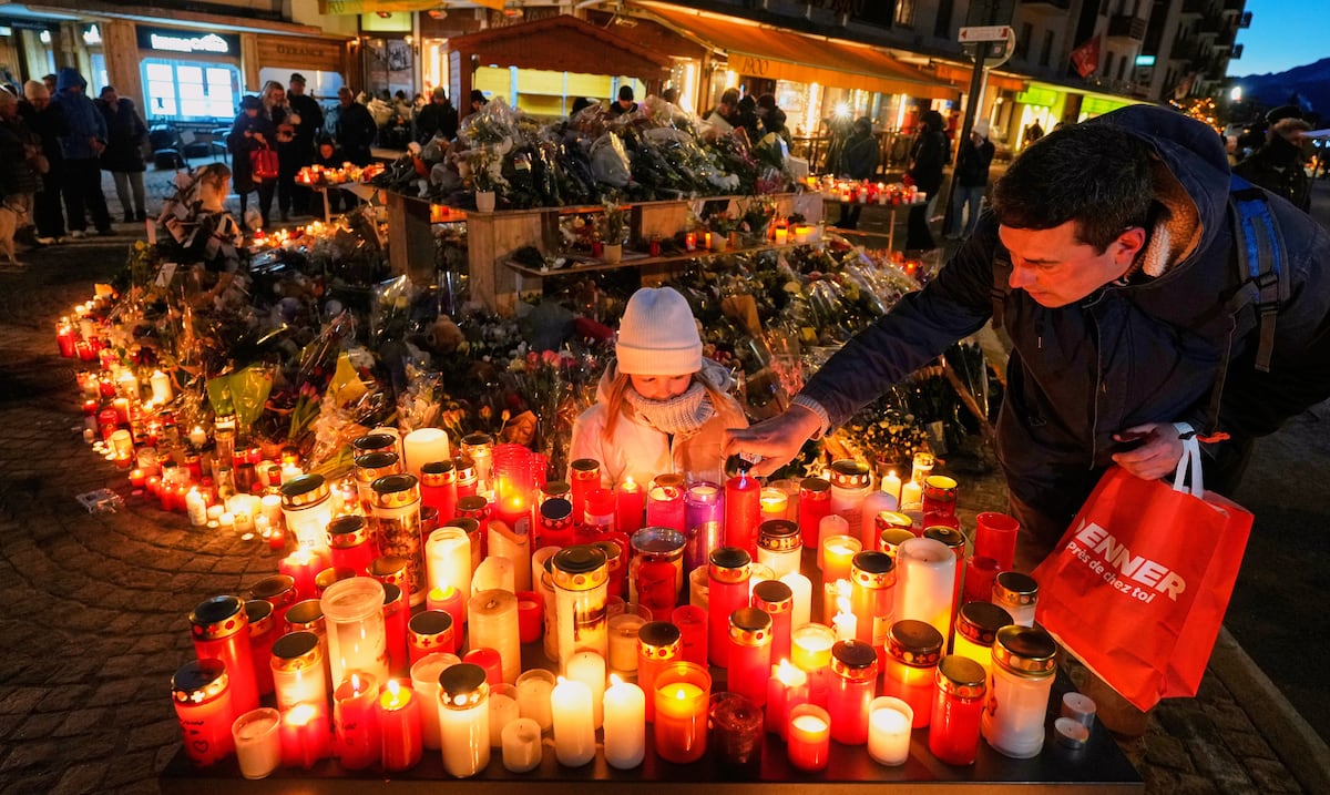 Dictan prisión preventiva contra dueño del bar suizo que se incendió durante celebración de Año Nuevo