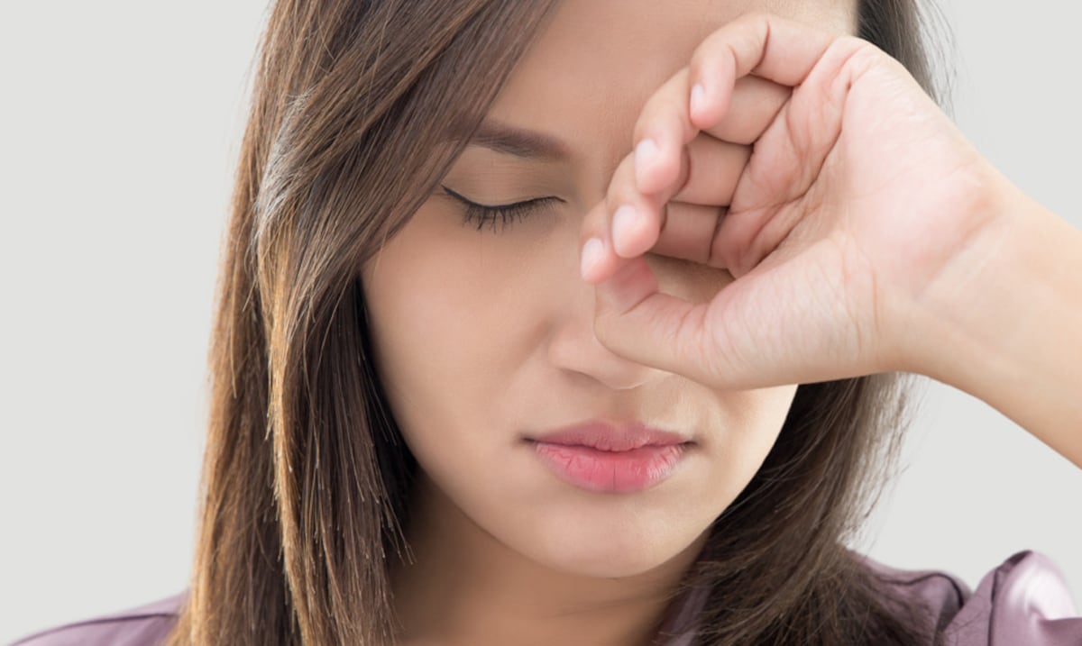 ¡No más ojos hinchados! Los trucos caseros para quitarse las ojeras rápido y de manera natural