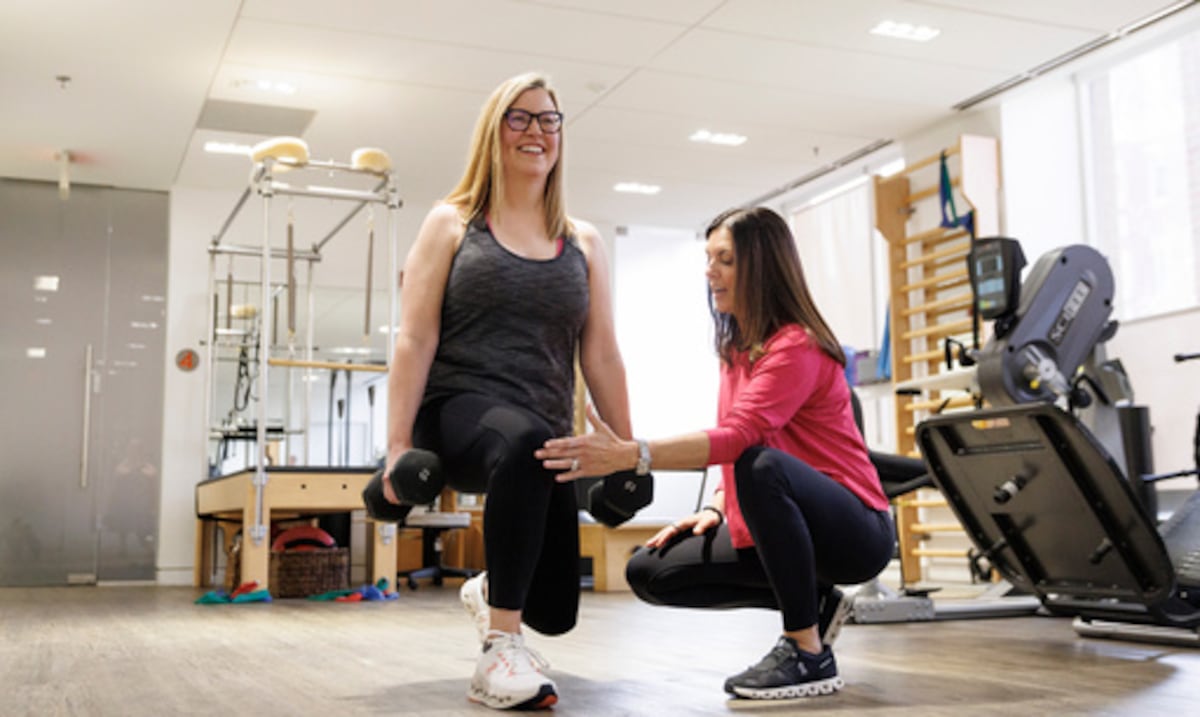 El entrenamiento de fuerza es crucial después de la menopausia: te decimos cómo sacarle el mayor partido