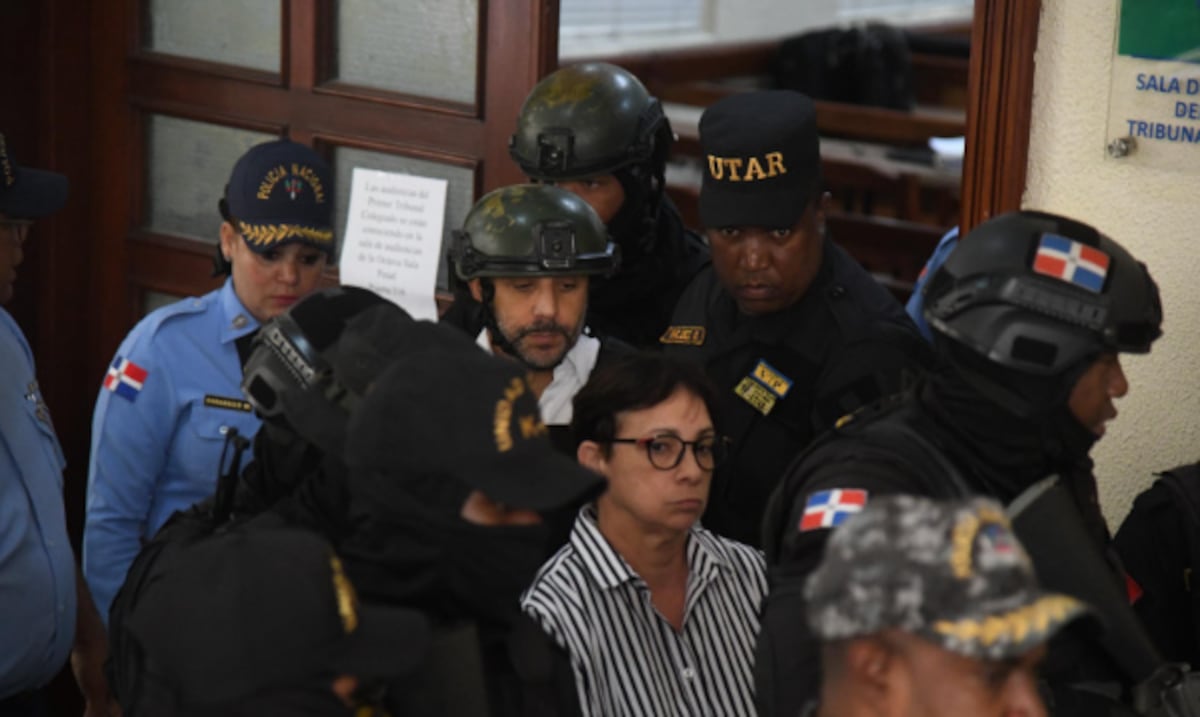 “Boten la llave”: familiares de las 236 víctimas en la discoteca Jet Set en Santo Domingo claman justicia