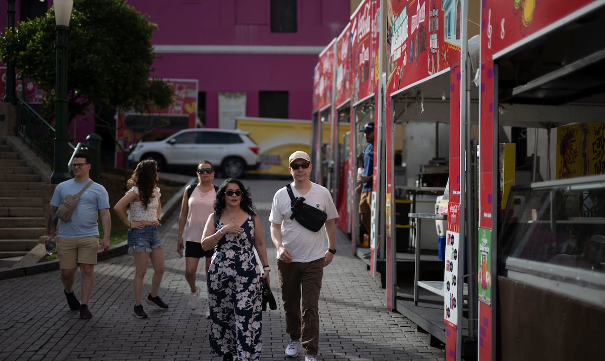 ¿Cuánto pagan los comerciantes por montar sus quioscos en las Fiestas de la Calle San Sebastián?