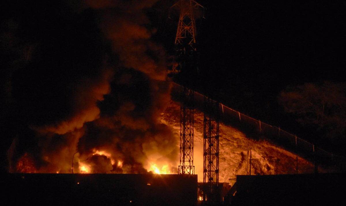 Donald Trump asegura que Nicolás Maduro se encuentra en un buque militar y será llevado a Nueva York