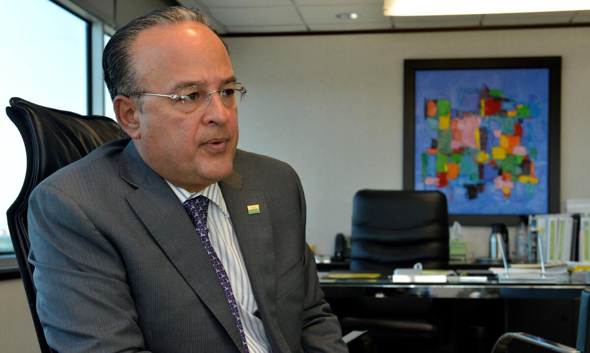 FirstBank prevé un año estable para la economía puertorriqueña
