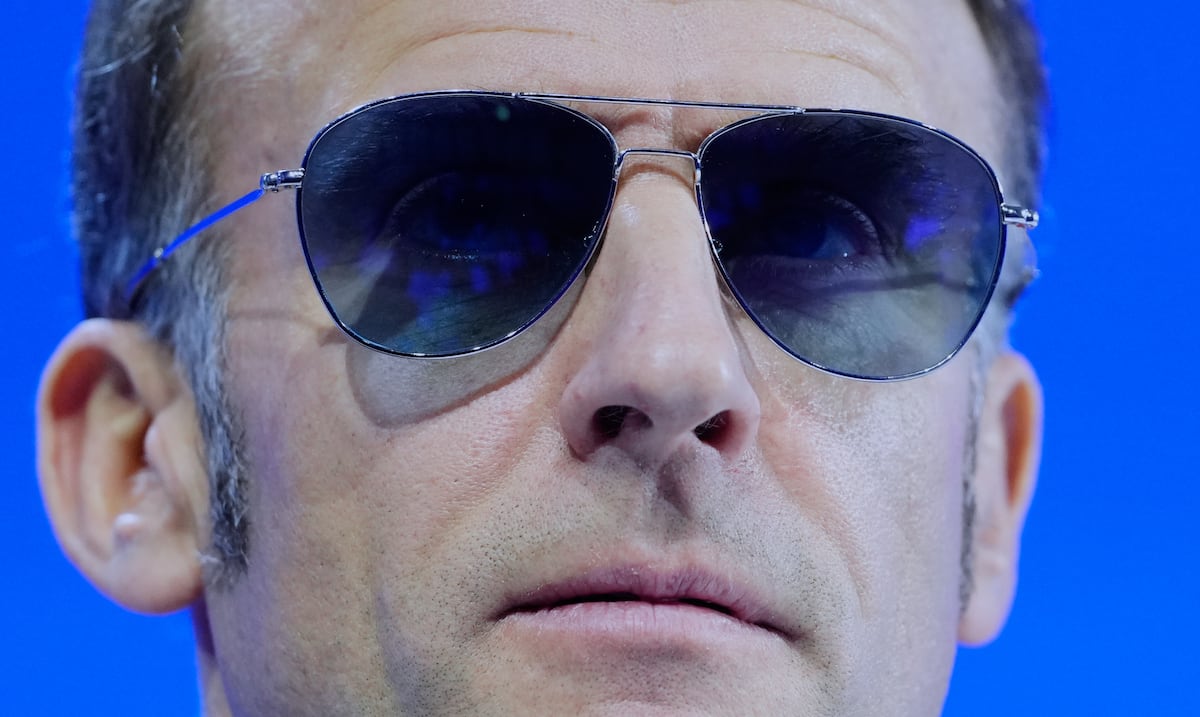 Discurso de Emmanuel Macron en Davos se convierte en un “hit” musical en las redes sociales