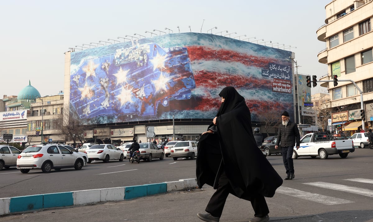 Irán dice que busca diálogo pero que se defenderá “como nunca antes” si se ve acorralado