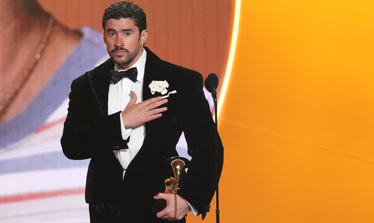 Entre lágrimas, Bad Bunny se alza con el “Álbum del Año” en los Grammy 2026