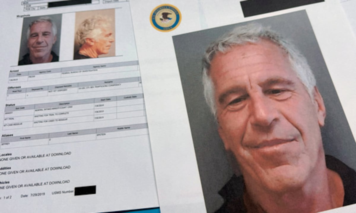 Piden investigar supuesta red de Epstein en Filipinas para limpiar su imagen en internet