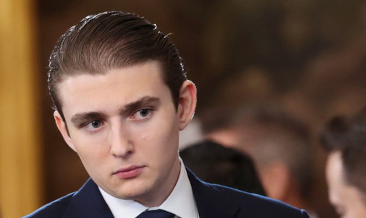 Londres: condenan a un agresor que fue denunciado por Barron Trump tras ver el crimen en videollamada