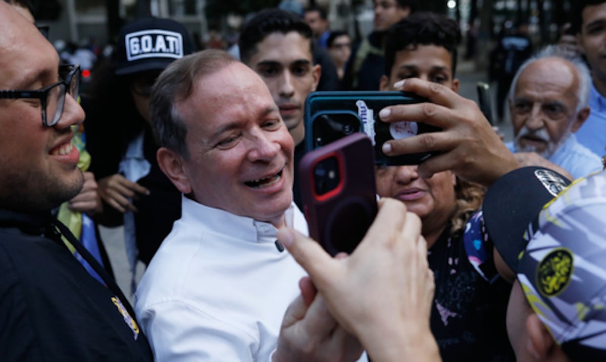 María Corina Machado dice que un aliado cercano fue secuestrado en Venezuela horas después de salir de prisión