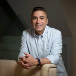 Ferdinand Pérez: larga trayectoria en el servicio público y en los medios de comunicación