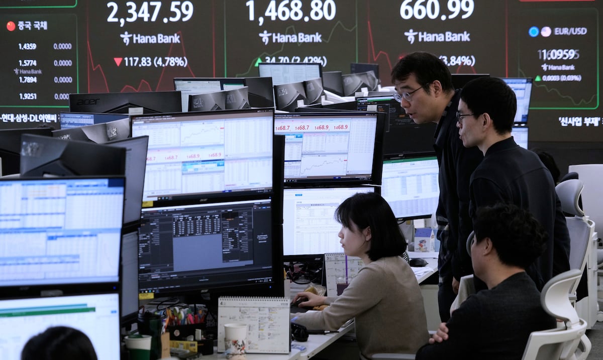 Los mercados mundiales se desploman a causa de los aumentos en aranceles impuestos por Donald Trump