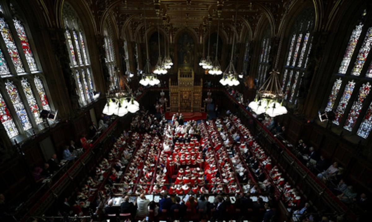 Bajo escrutinio la Cámara de los Lores británica tras revelaciones de los archivos de Jeffrey Epstein