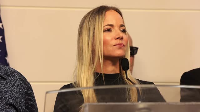 ¿Se distancia la senadora Rodríguez Veve de Proyecto Dignidad?