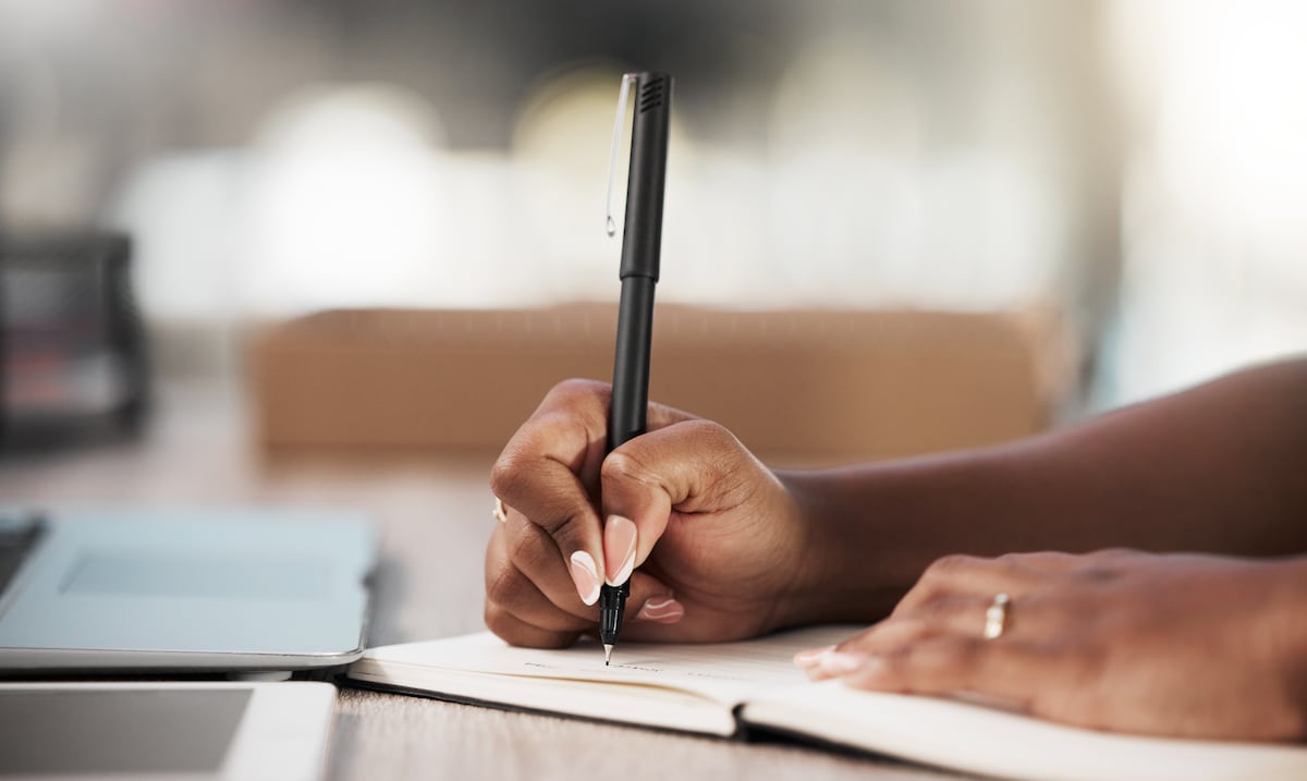 Taller de escritura sanadora para pacientes de psoriasis y público en general