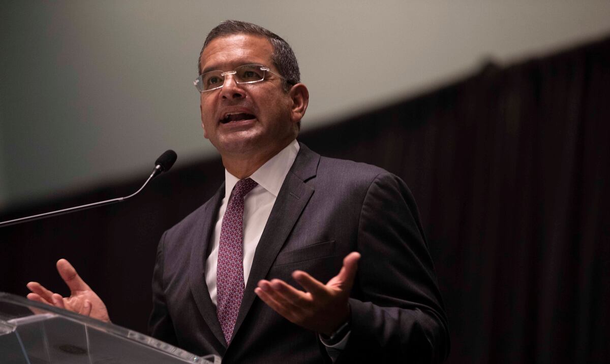 El gobernador reitera su apoyo a que la tarjeta del PAN se acepte en los restaurantes