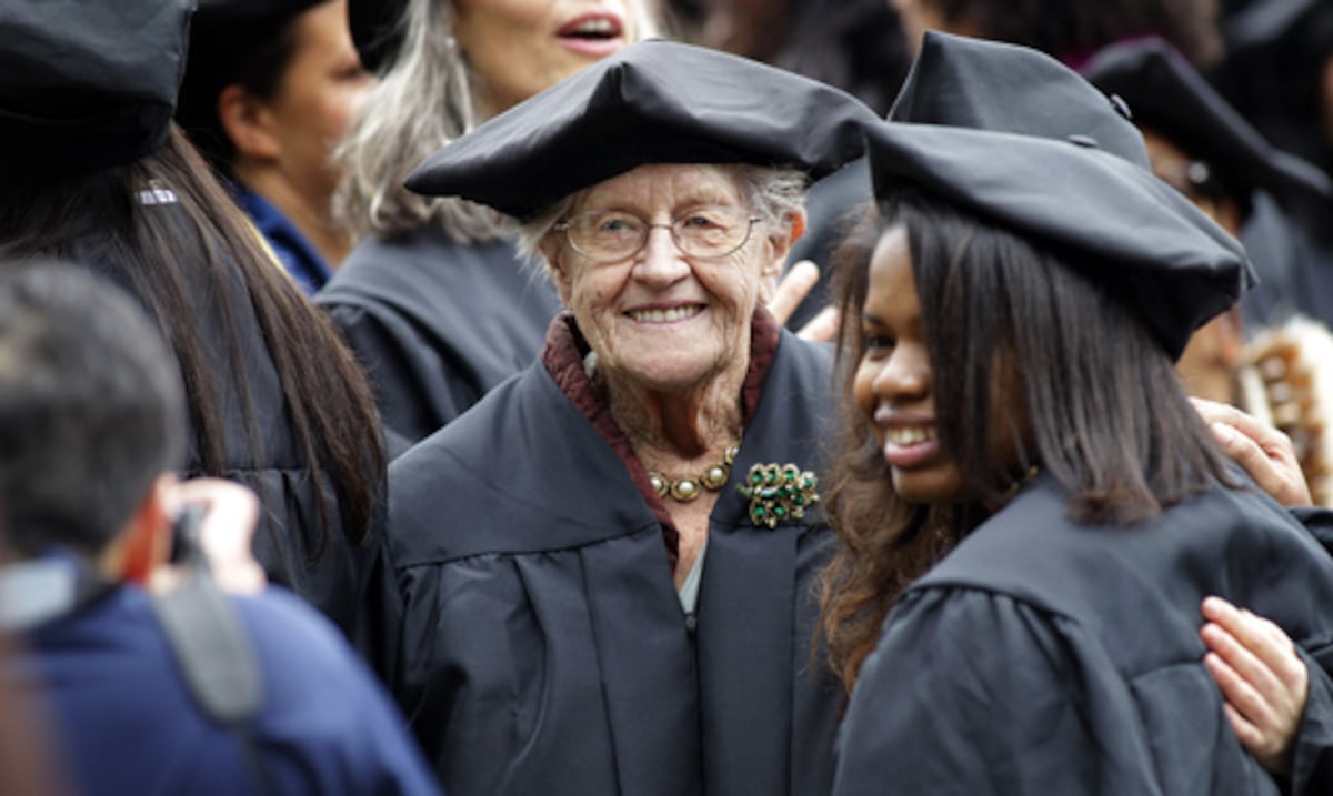 Adultos que buscan crecimiento profesional son la “nueva mayoría” estudiantil