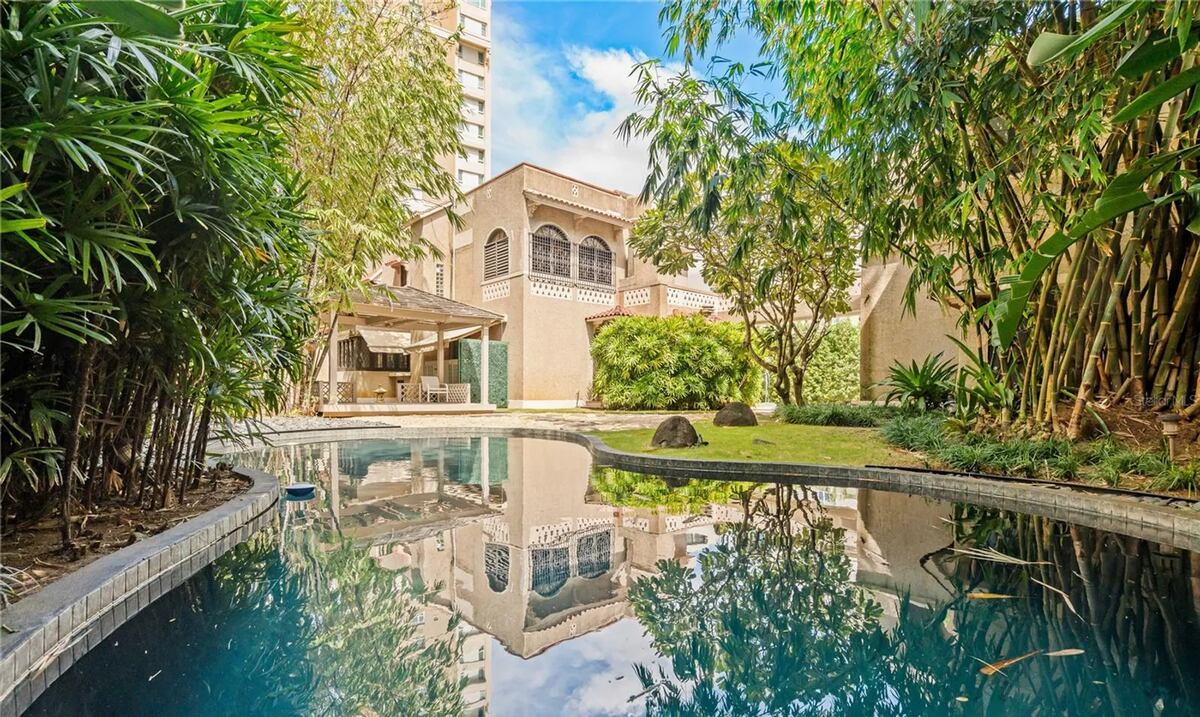 A la venta por $5.59 millones una casona diseñada por el arquitecto del Castillo Serrallés y el Capitolio