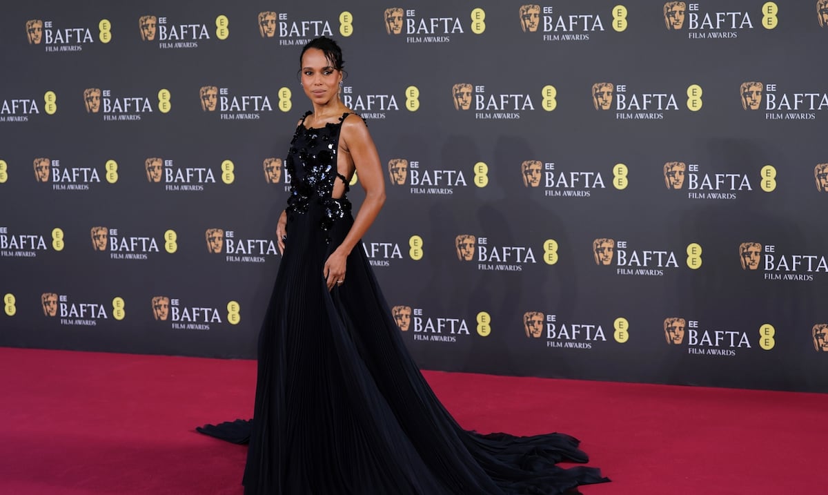 Premios BAFTA 2026: estrellas derrochan estilo en la alfombra roja