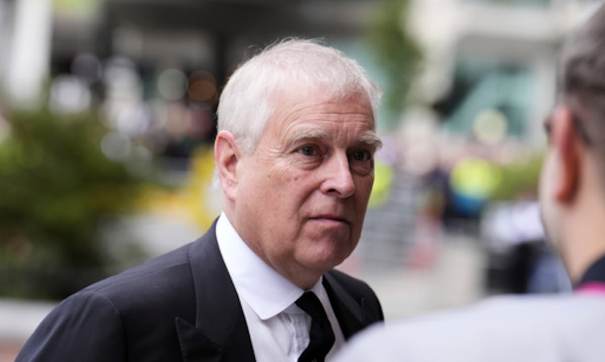 Legisladores británicos podrían divulgar documentos confidenciales relacionados con el expríncipe Andrew