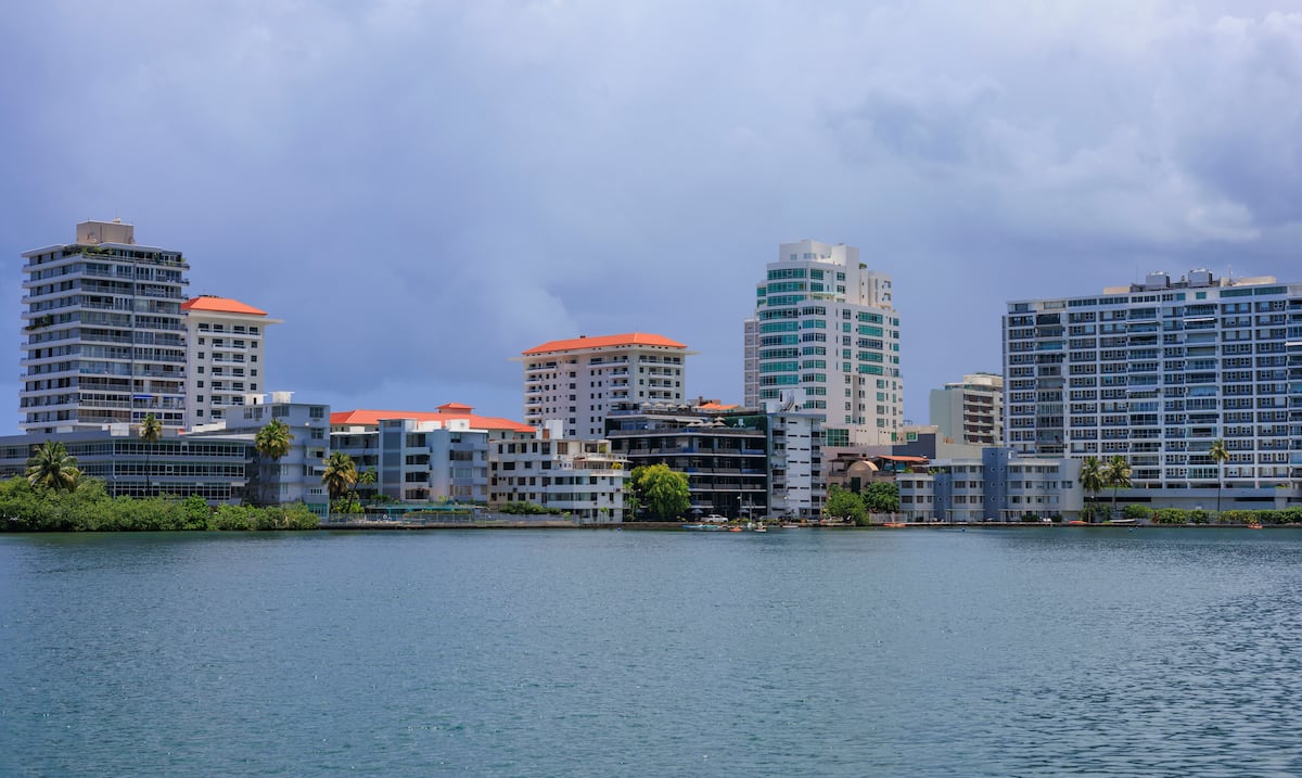 Invierten más de $450 millones en decenas de proyectos de construcción en la zona de Condado