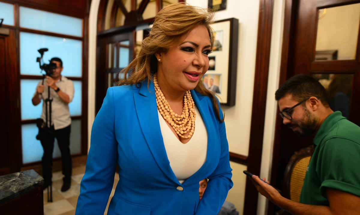 Evelyn Vázquez se lanza para la alcaldía de Mayagüez