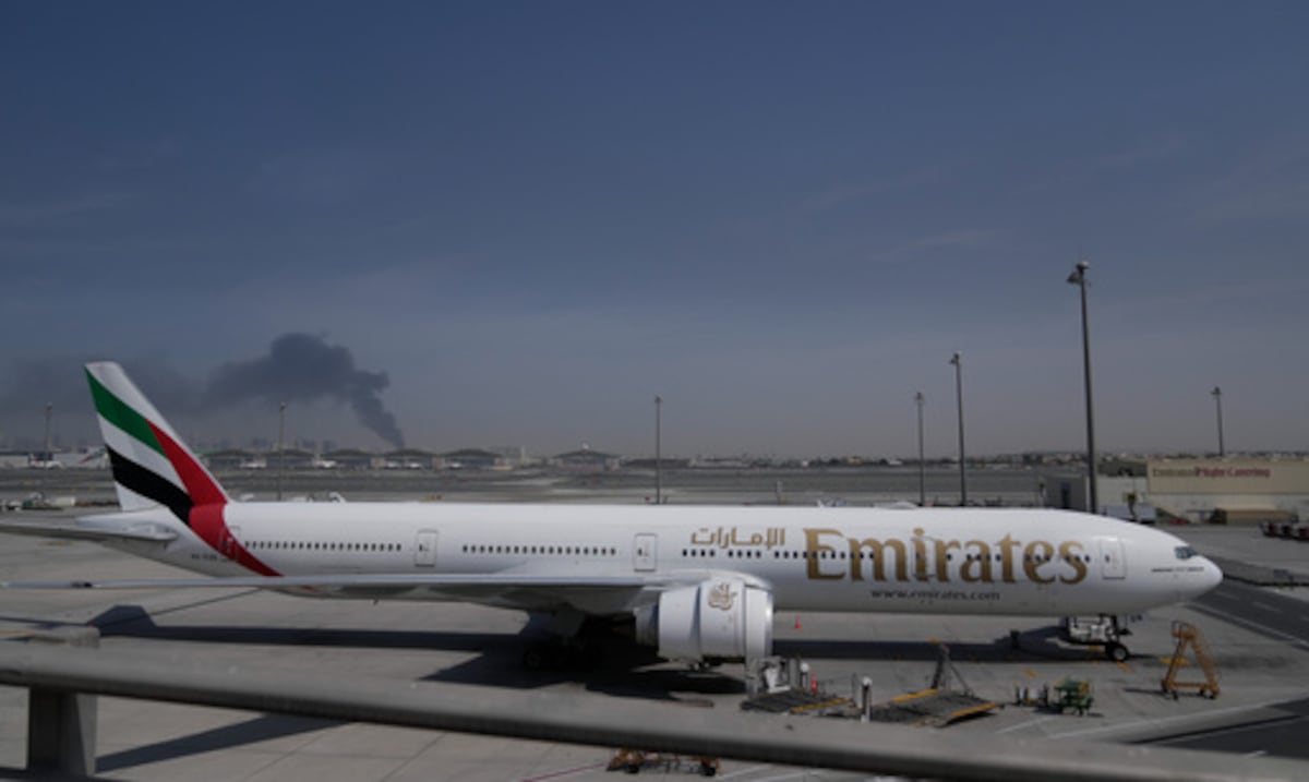 Tensión en el Golfo: viajeros varados en Dubai pagan enormes sumas por vuelos chárter privados