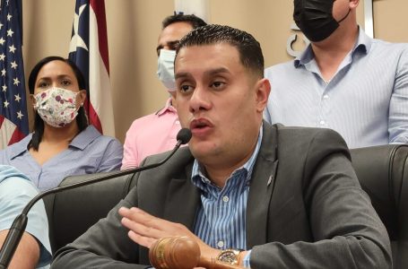 Alcaldes federados escogen por unanimidad al ejecutivo municipal de Camuy como su presidente