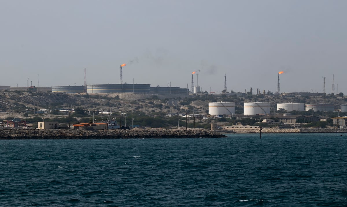 Australia descarta enviar buque de guerra al estrecho de Ormuz pese a petición de Estados Unidos