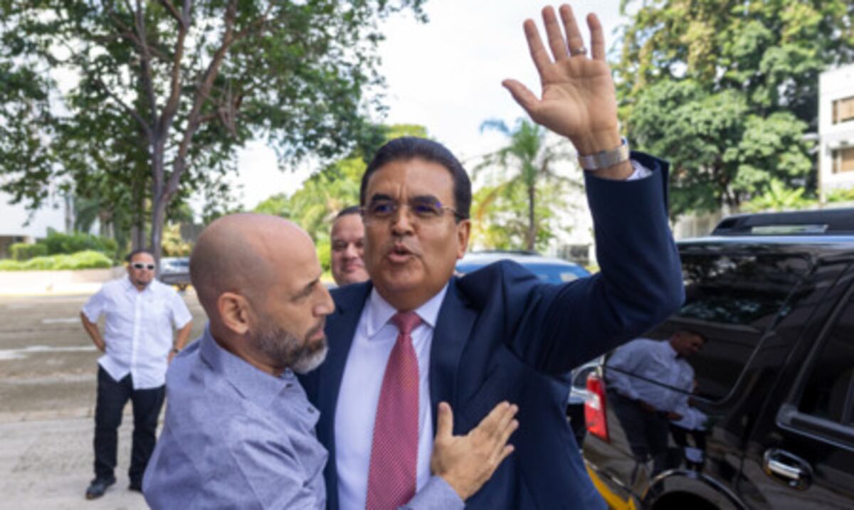 Javier Jiménez oficializa su candidatura a la gobernación por Proyecto Dignidad