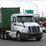 Los transportistas decretan estado de emergencia ante “la provocación y amenazas” de Natalie Jaresko