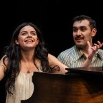 Actriz boricua Neysha Mendoza Castro brilla en Chicago en “Two Sisters and a Piano”