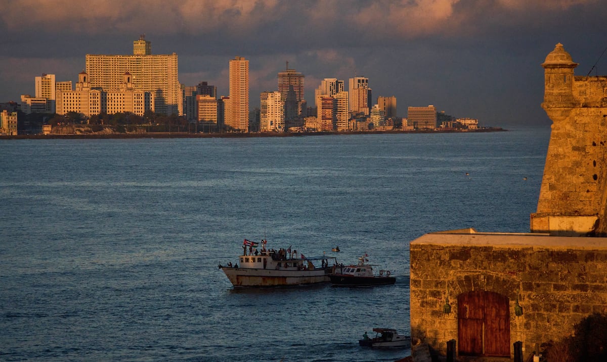 Cuba dispuesta a hablar de cómo podría participar Estados Unidos en su economía