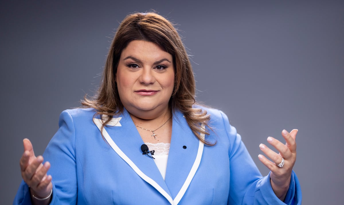 Jenniffer González propone saldar de un solo pago el principal de la deuda de la AEE