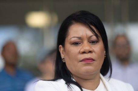 Ada Norah Henriquez se desafilia del Proyecto Dignidad