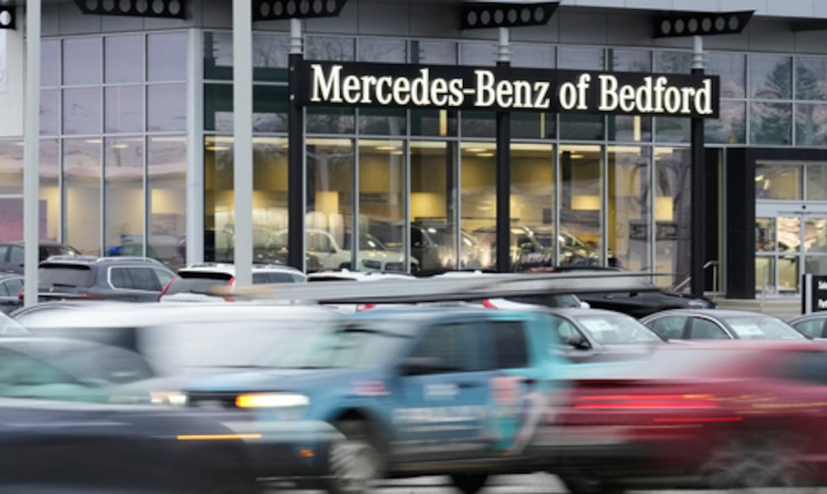 Más de 20 estados demandan al gobierno por nuevos aranceles globales de Donald Trump impuso tras su estrepitosa derrota en el Supremo