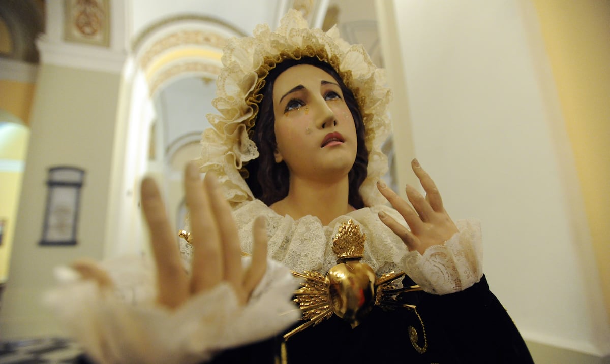 Opinión | Reflexiones de Semana Santa: al pie de la cruz, ellas permanecen