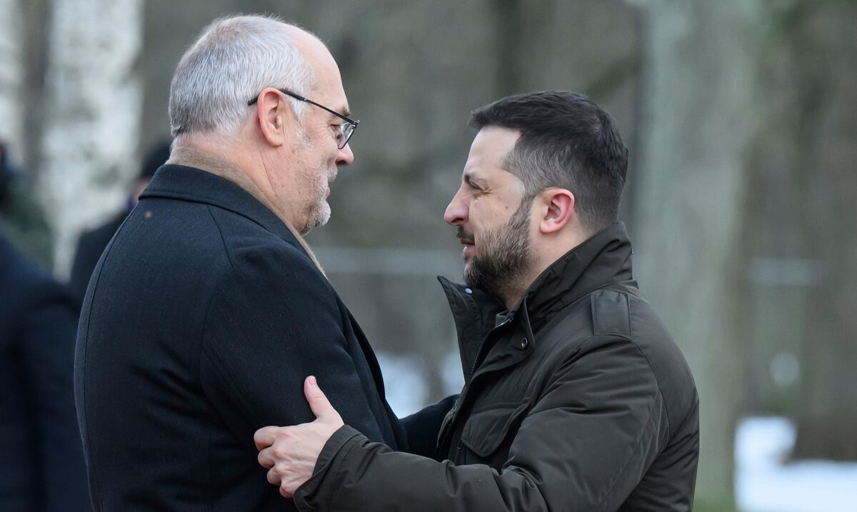 Zelensky descarta un cese el fuego con Rusia, dice que Moscú lo usaría para rearmarse