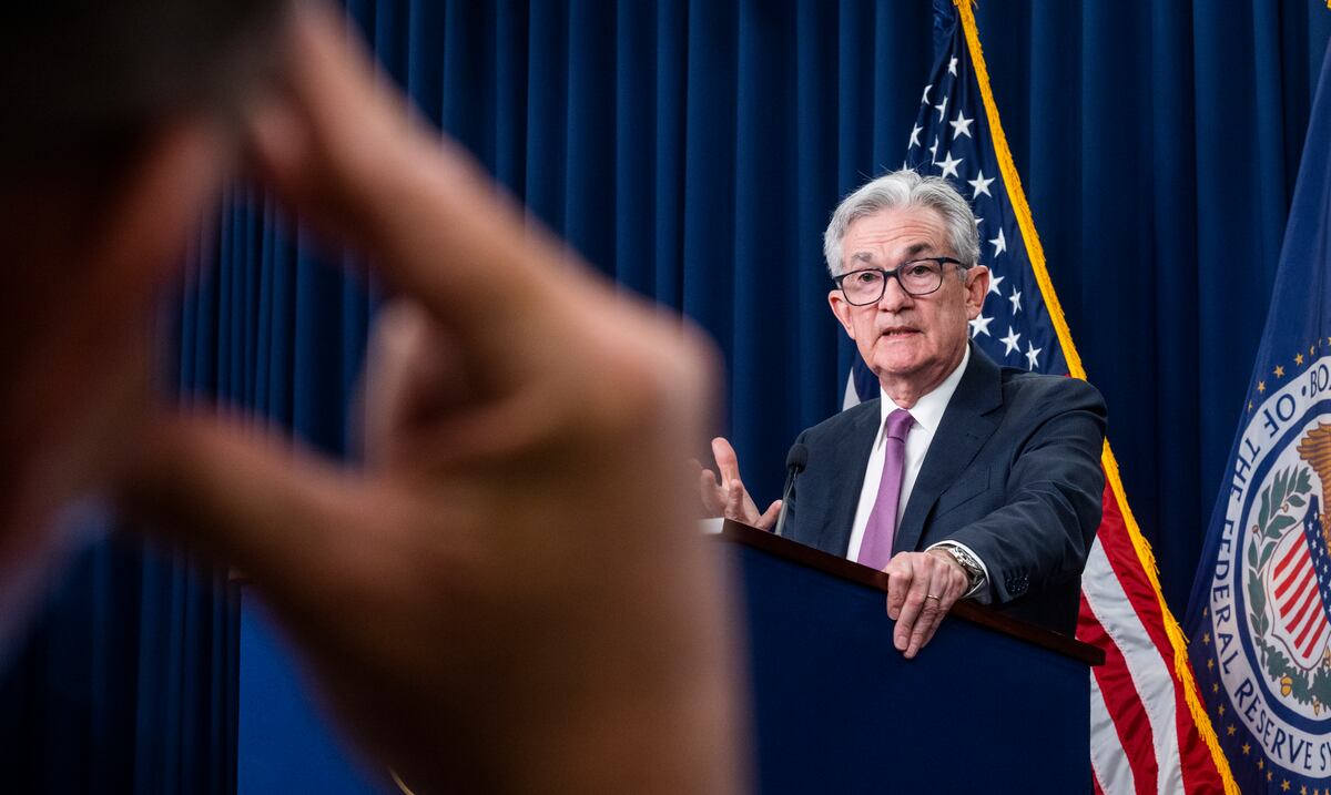 Powell: habrá que mantener la política monetaria restrictiva “un tiempo”