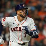 Sí, leíste bien: Carlos Correa roba una base por primera vez desde 2019
