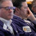 Precios del petróleo se desploman luego de que Estados Unidos e Irán acordaran un cese del fuego por dos semanas